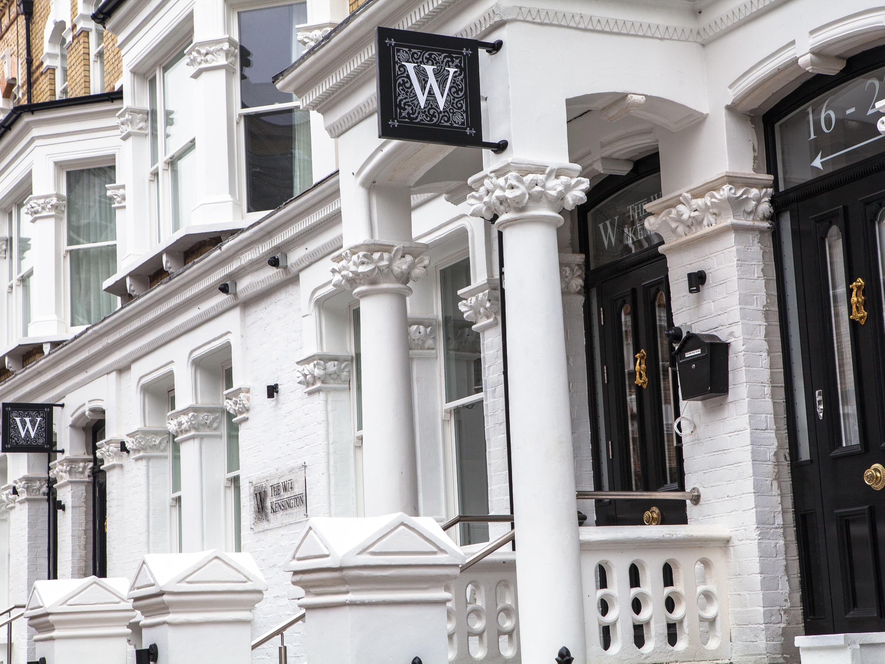 The W14 Kensington Hotel London Exterior photo