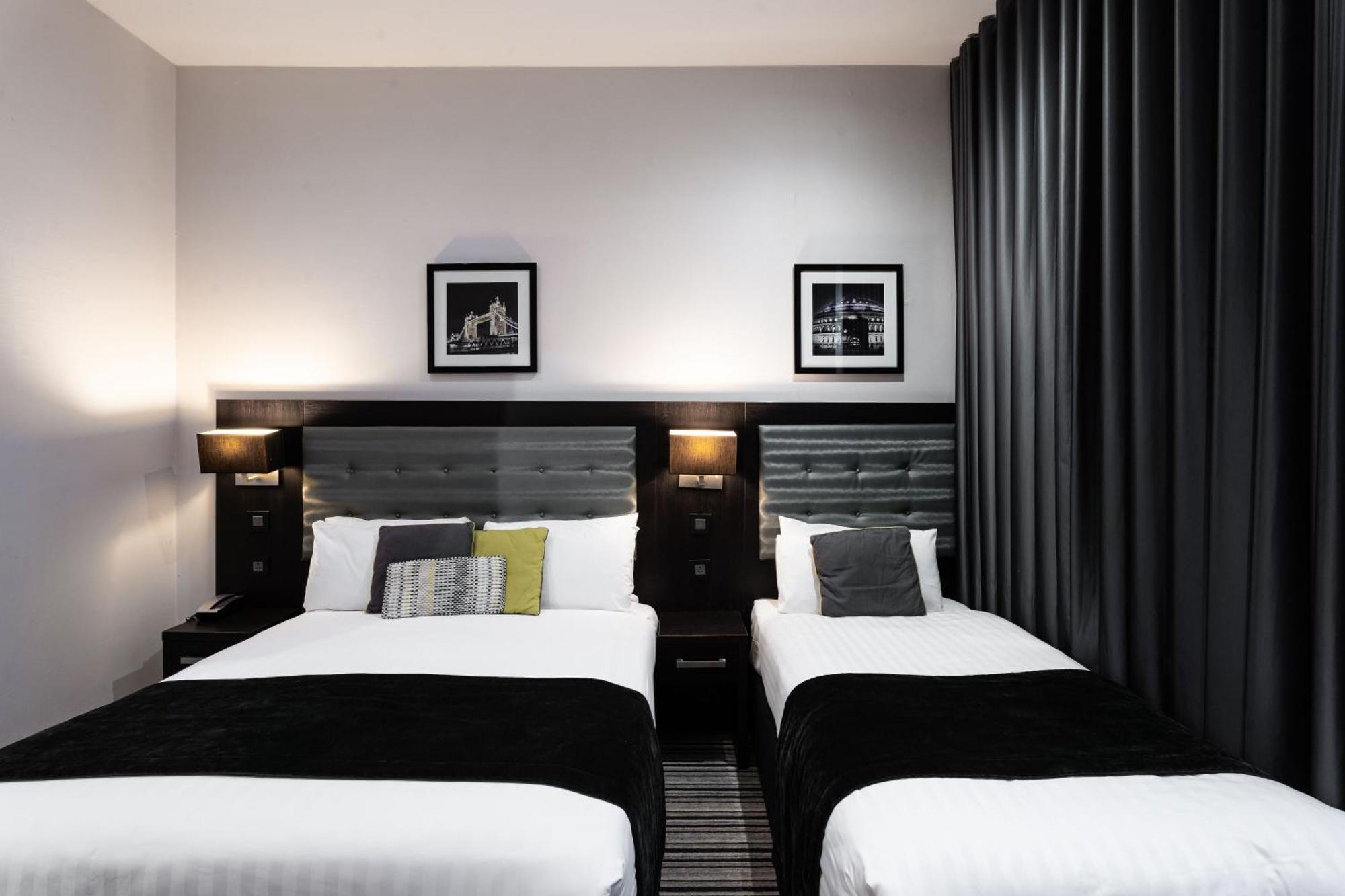 The W14 Kensington Hotel London Exterior photo